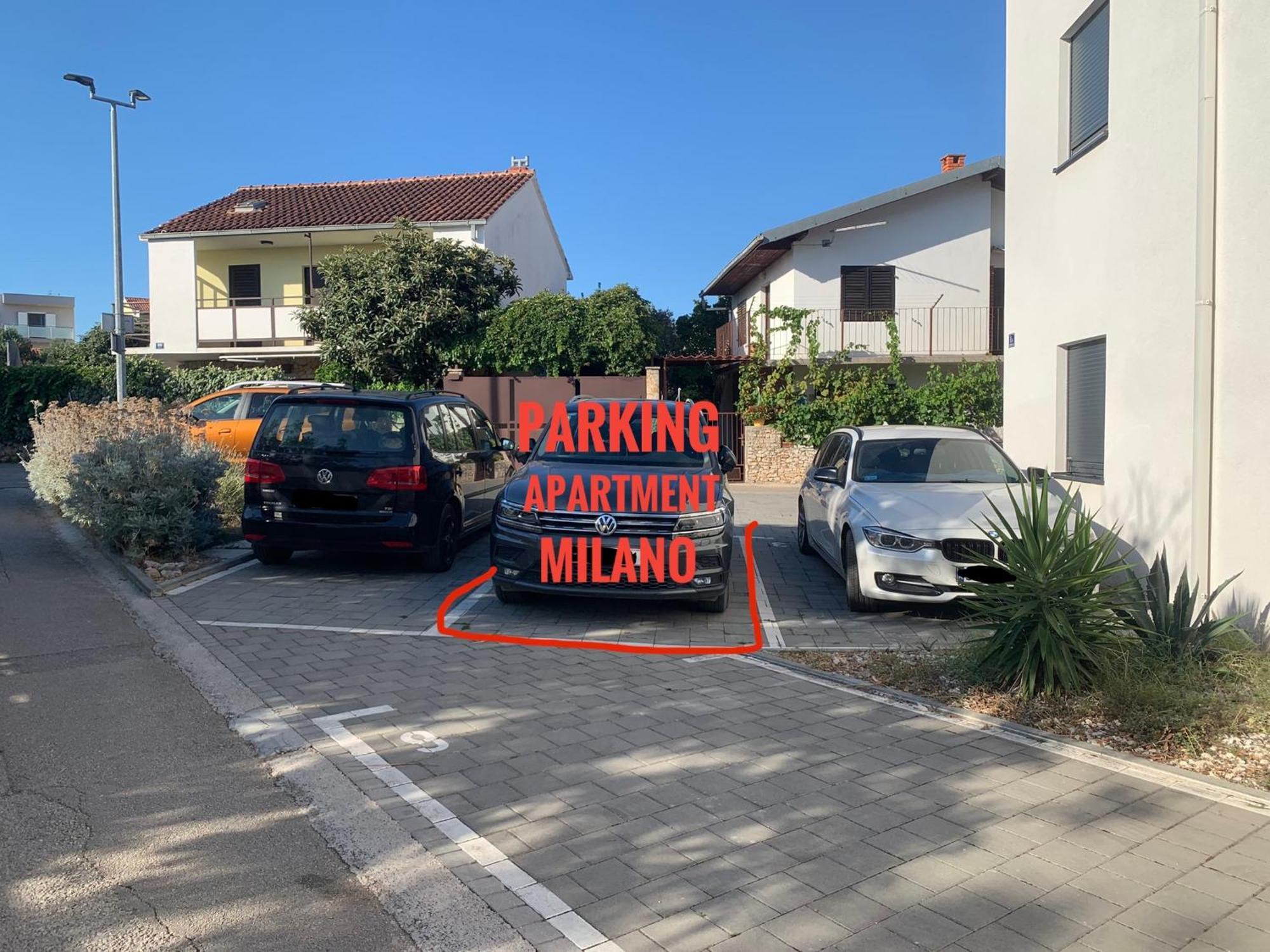 罗戈兹尼察Milano公寓 外观 照片